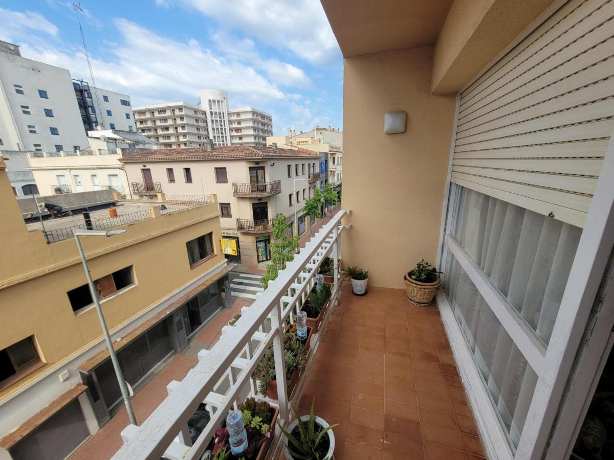 Apartamento Floral Al Centro De Palamos Con Wi-Fi Luaran gambar